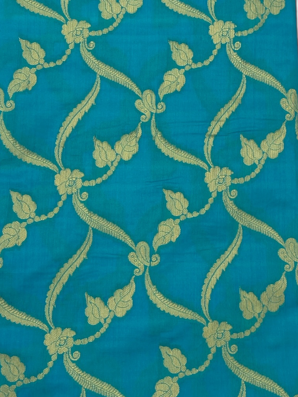 Pure Silk / حرير مزراي